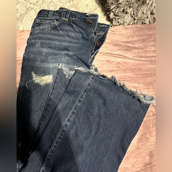 Jules Ultra High Rise 90's Flare Jeans - Picture 10 of 16